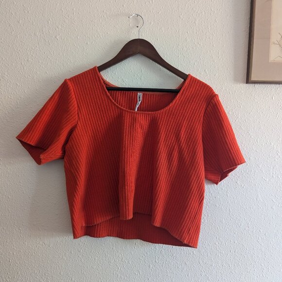 Ilana Kohn Scoop Neck Crop Rib Tee - Picture 1 of 2